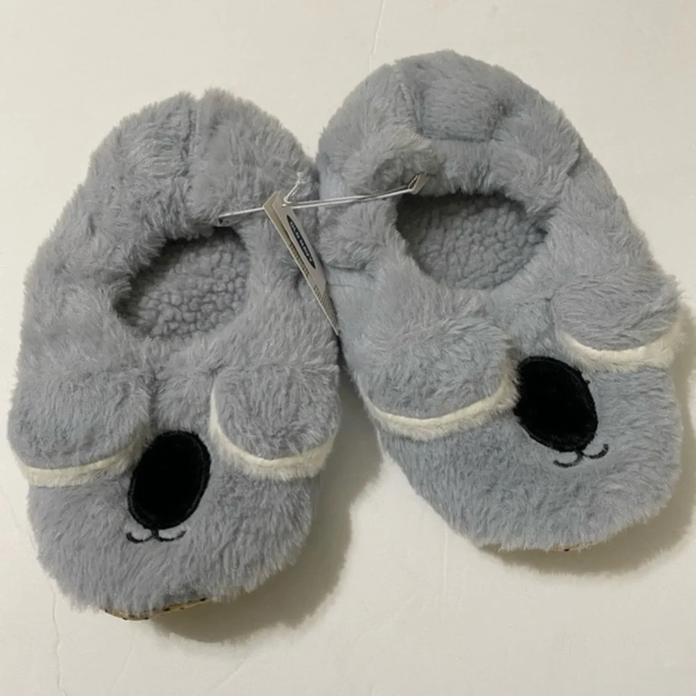 Unisex Old Navy Slippers NWT